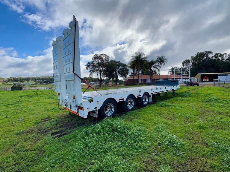 New FreightWest Next Generation Heavy Duty Triaxle Dropdeck Widener trailer