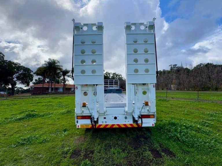 New FreightWest Next Generation Heavy Duty Triaxle Dropdeck Widener trailer