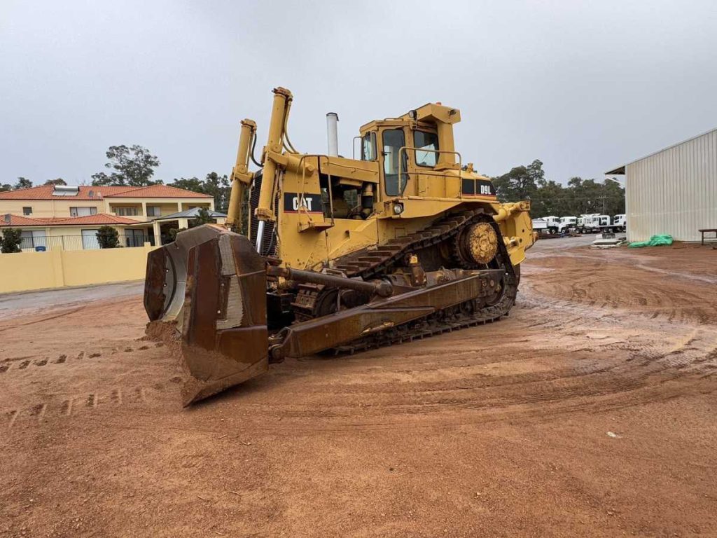Caterpillar Dozer