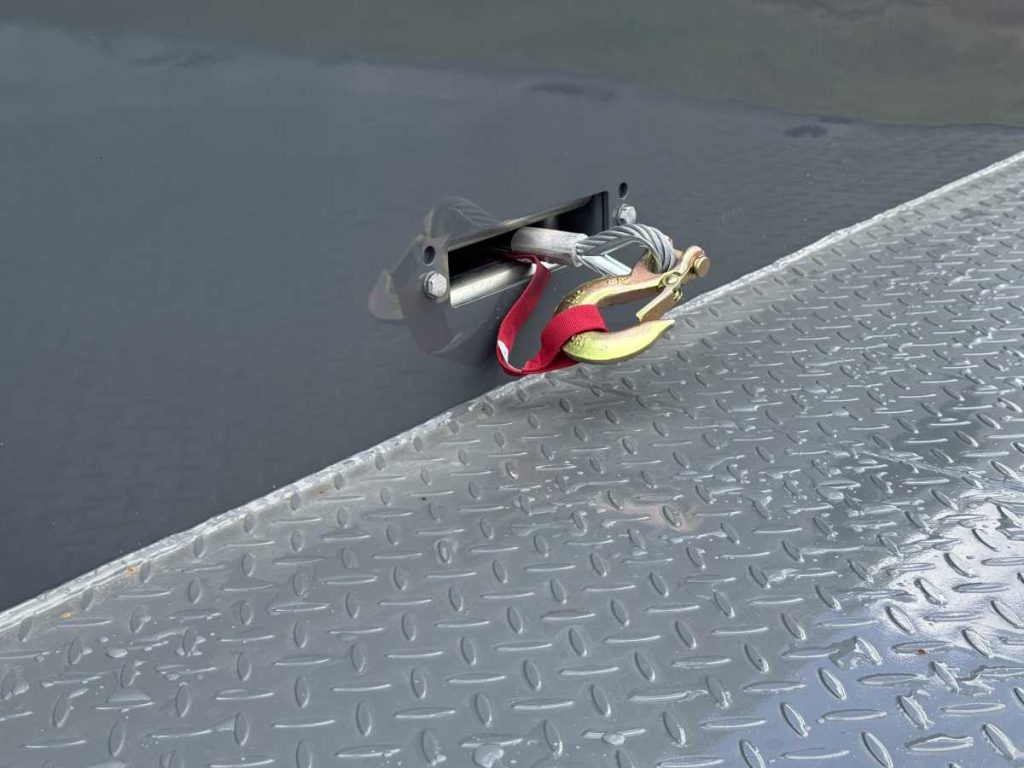 FreightWest  Heavy Duty Triaxle Dropdeck Trailer tow hook