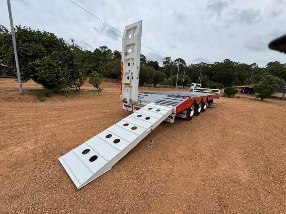 FreightWest Triaxle ramp