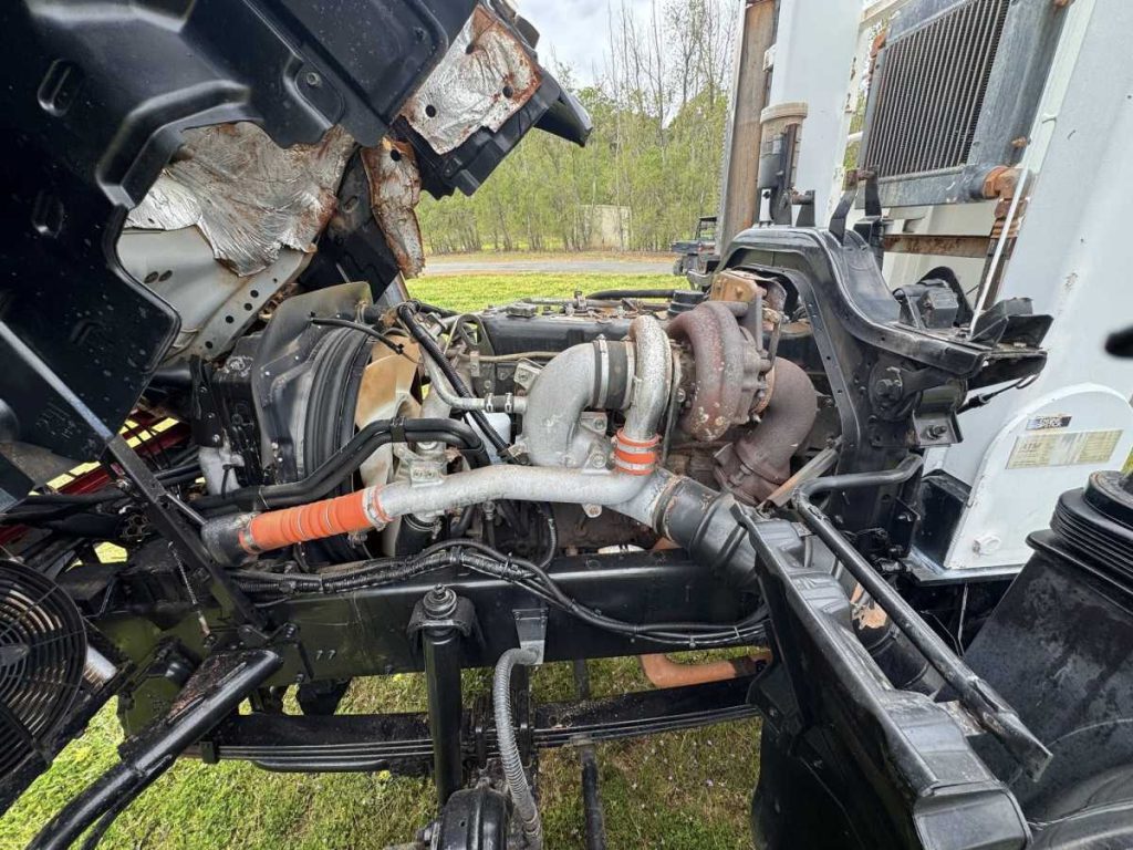 Isuzu FZR950 4x2 review