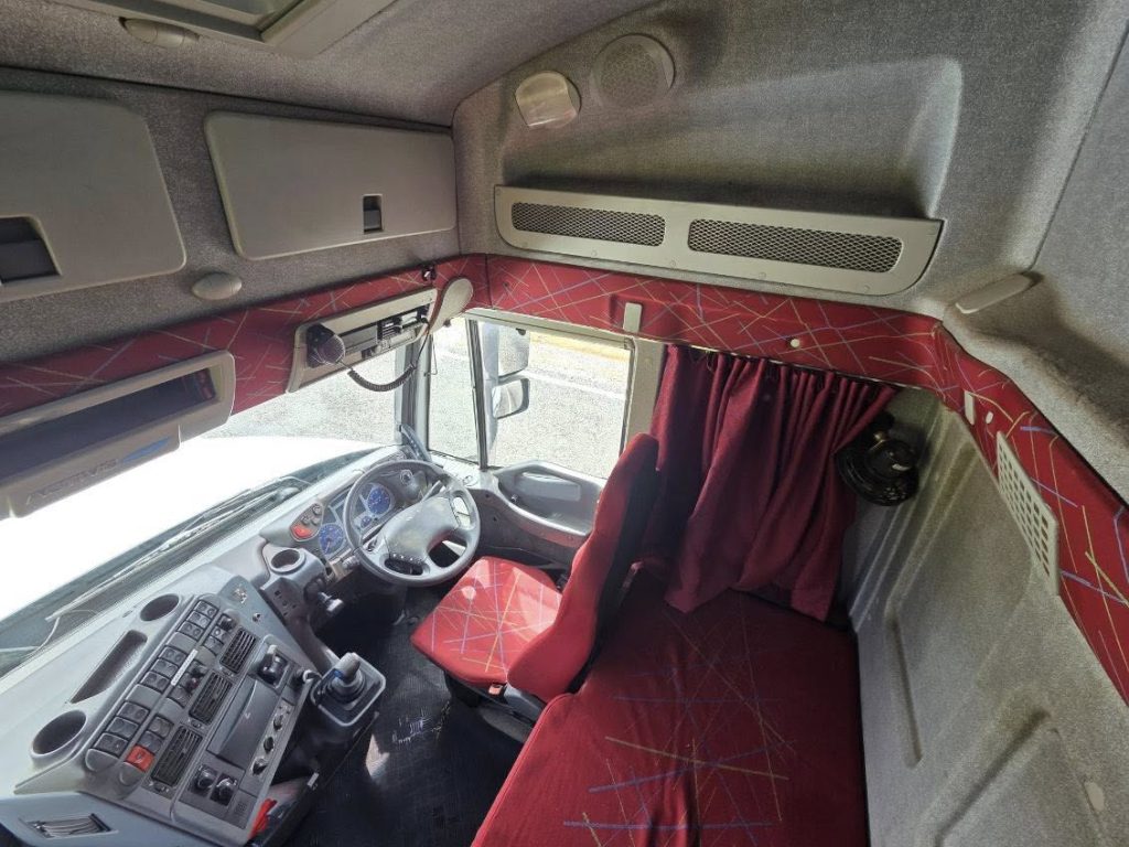 Iveco Powerstar prime mover Australia