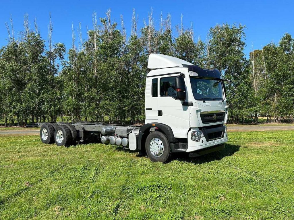 Sitrak T5G 2024 model