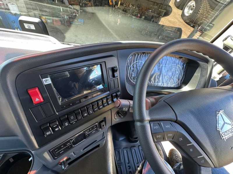Sitrak T5G 8x4 Cab Chassis dashboard