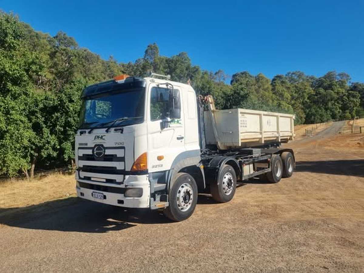 Hino 700 Model 3213 tipper truck front view