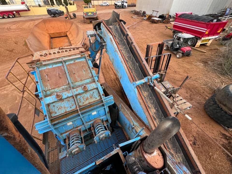 Terex Pegson 4242SR Impact Crusher / Screener on tracks with recirculating belt