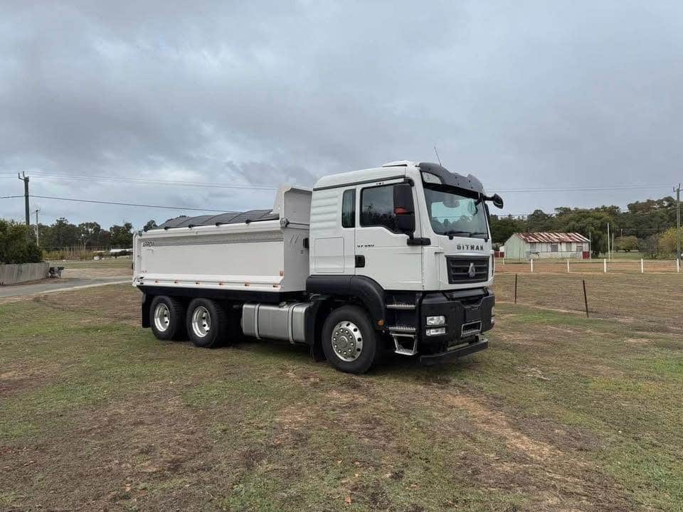 Sinotruk Sitrak C7H 6x4 Tipper